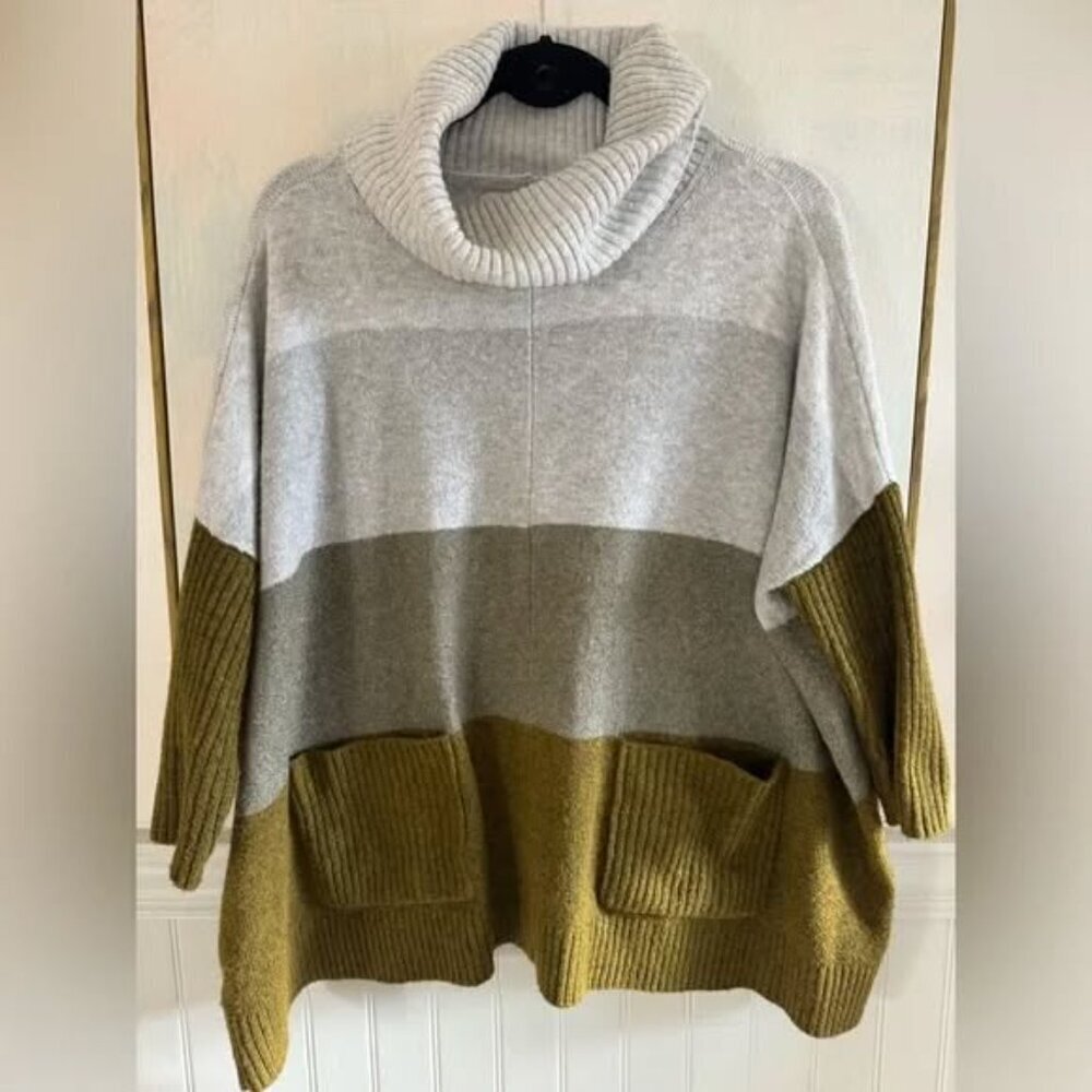 LOFT Oversized Green/Gray Colorblock Pocket Poncho Sweater Gray OmbrΓ© Size Small - Picture 4 of 11